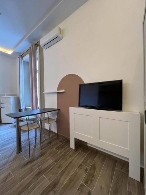 Appartamento Centralissimo E Silenzioso Napoli